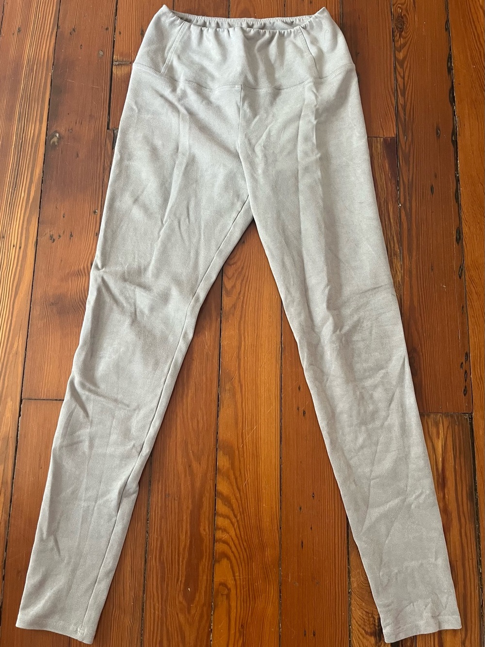 Wilfred Free by Aritzia Daria Faux Suede High Waisted Leggings Grey M
